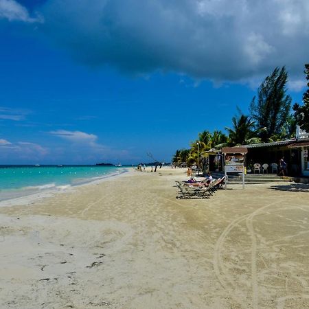 Foote Prints On The Sands Hotel Negril Dış mekan fotoğraf