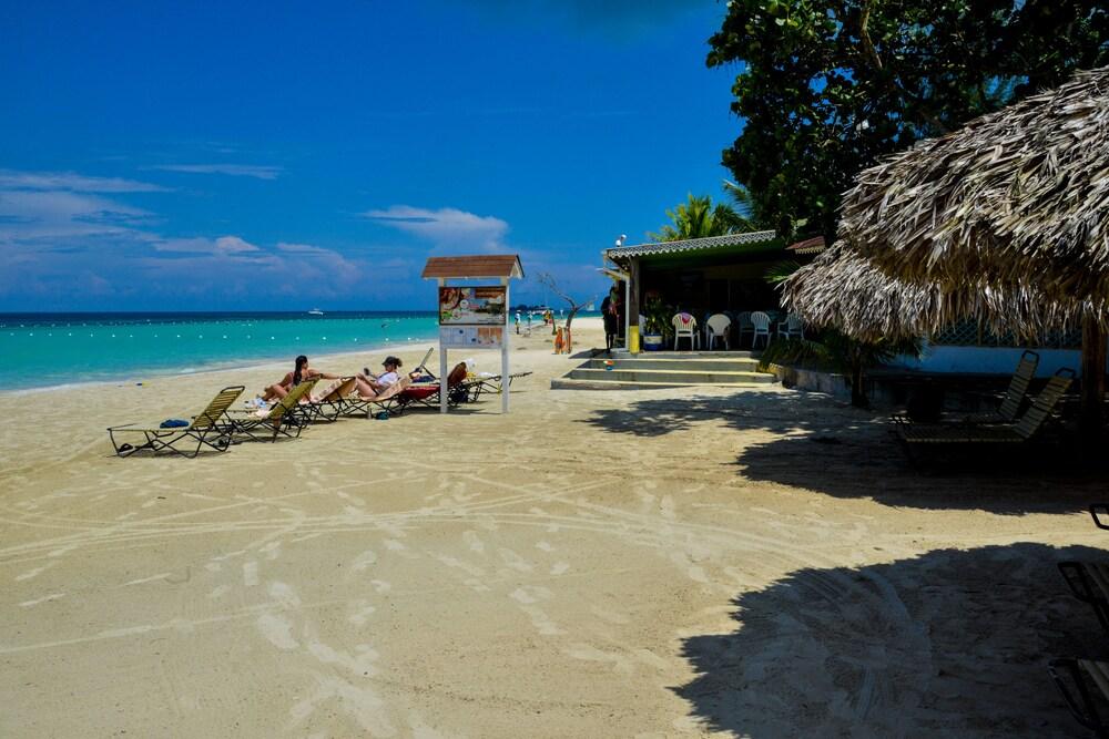 Foote Prints On The Sands Hotel Negril Dış mekan fotoğraf